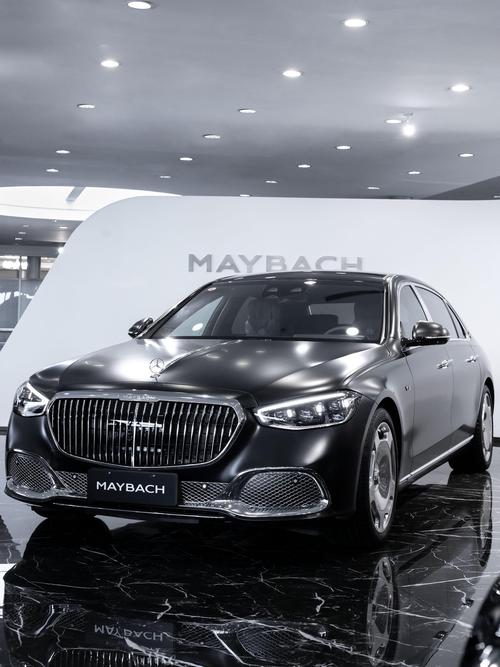 成都340岚图汽车的售后服务让用户无忧出行，迈巴赫未来的豪华车趋势